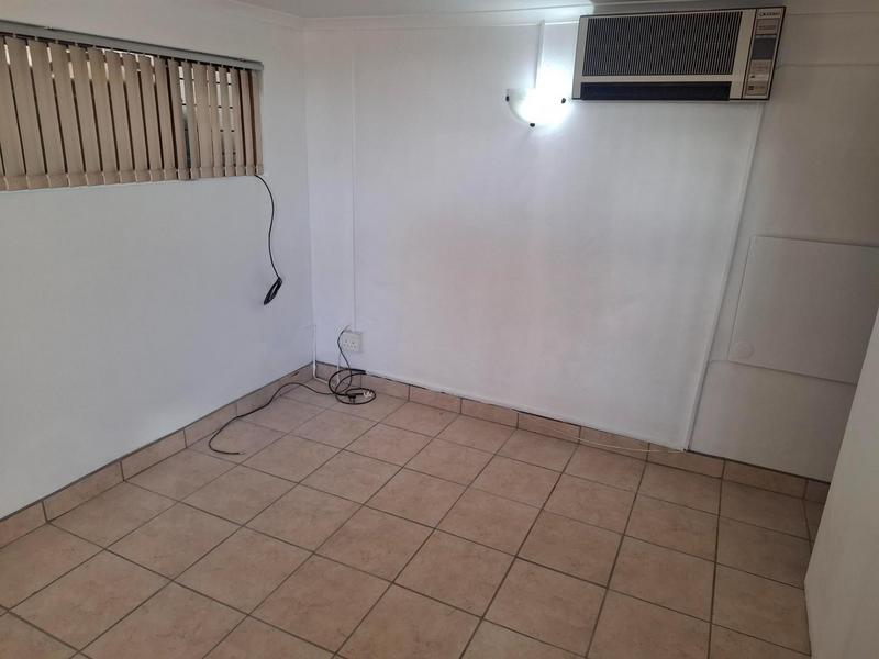 To Let 1 Bedroom Property for Rent in Clamhall Western Cape